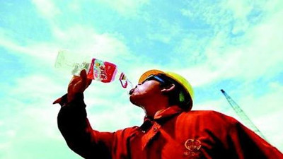 高溫最不該做的事！你是不是正在做？--四川國晉消防